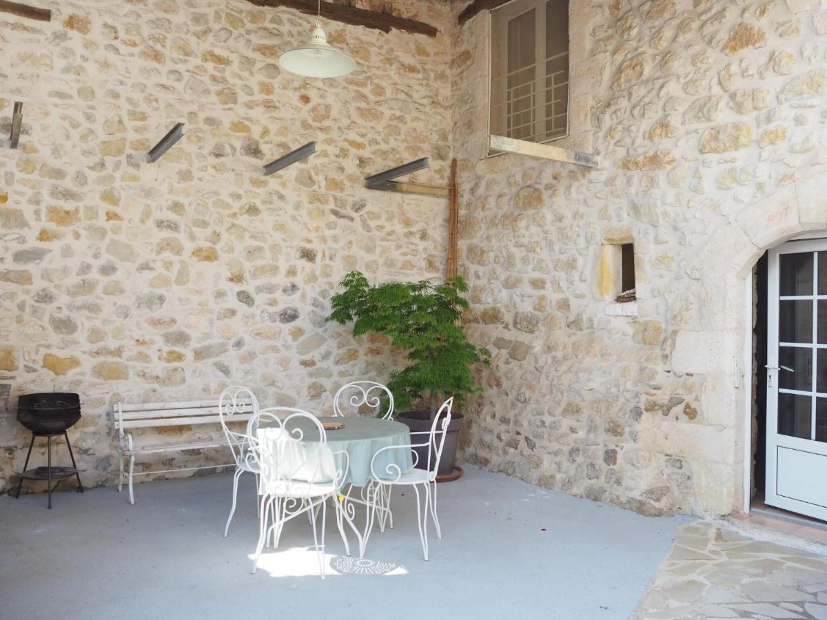 Charming Stone House With Terrace And Garden, Lussan Villa Lussan  Exterior photo